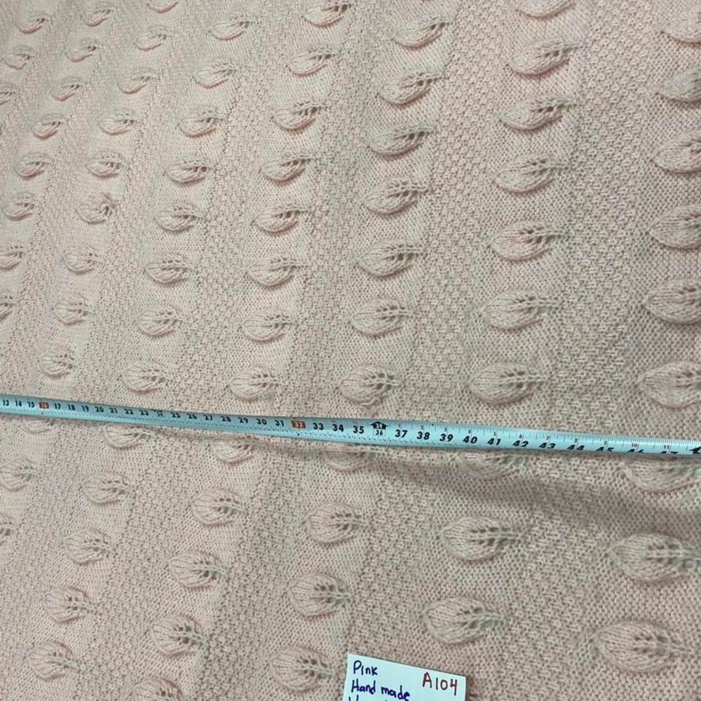 Pink hand made blanket Size L66" X W62". SKU-A104 #knitwear - Picture 7 of 8